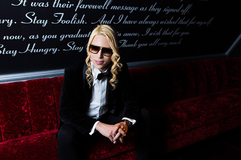 ローランドの年齢や現在の職業は?経営してるホストクラブはどこ?